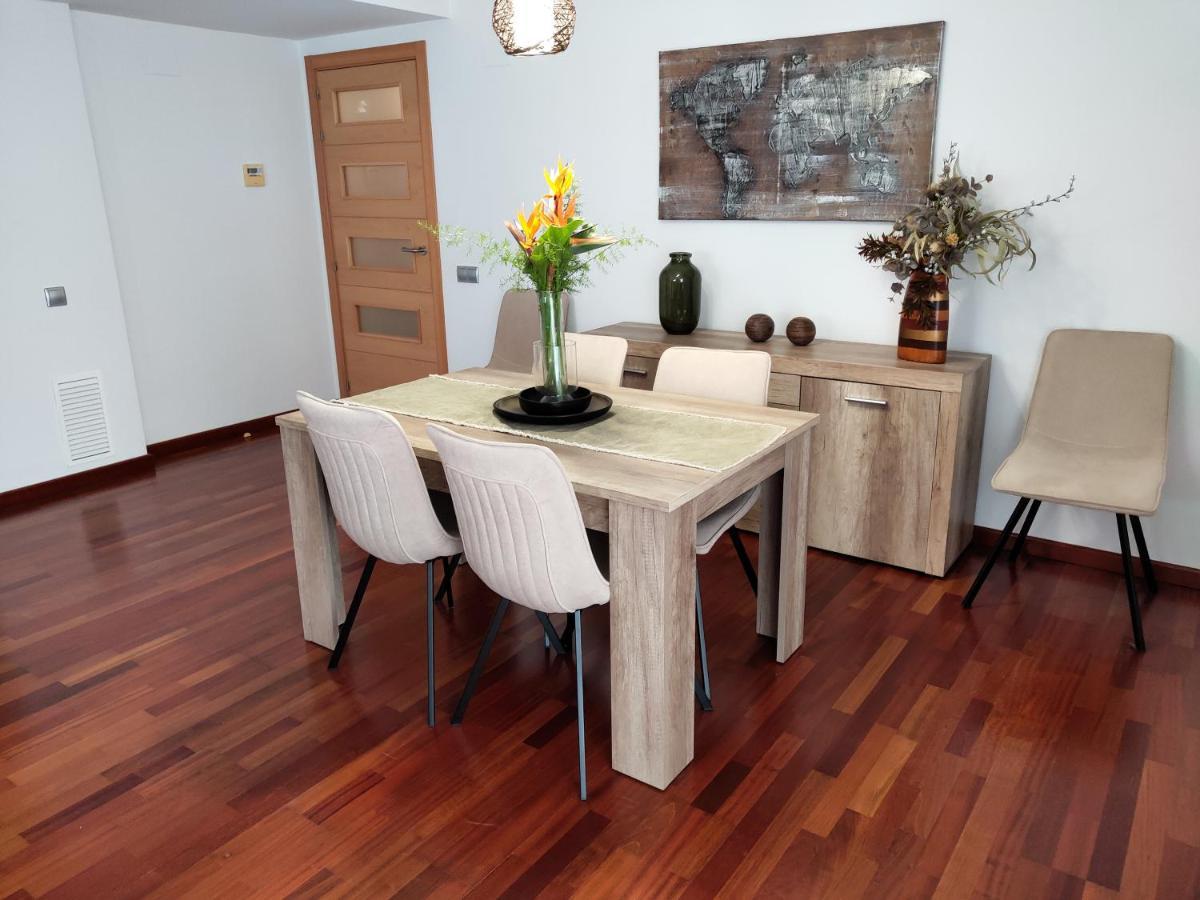 Apartamento Plaza De La Iglesia Deltebre Eksteriør bilde
