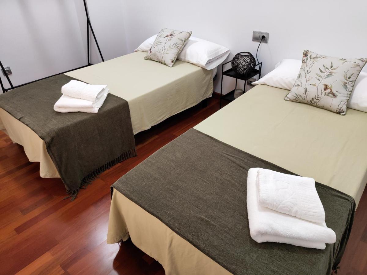Apartamento Plaza De La Iglesia Deltebre Eksteriør bilde